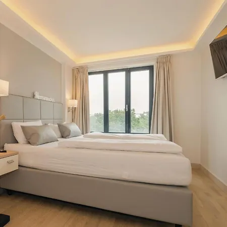 Penthouse Cloud Binz